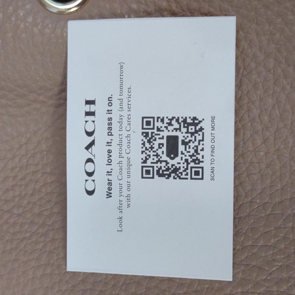 Coach Convertible Strap Tan Shoulder Bag. - Picture 10 of 14